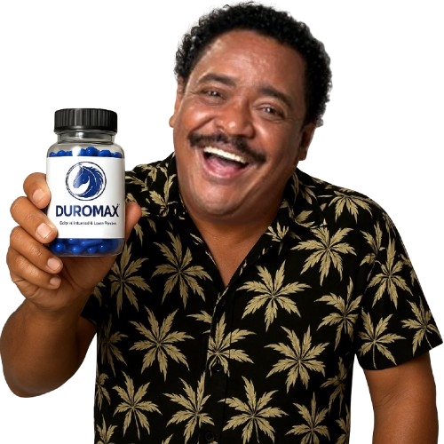 Homem segurando pote de duromax